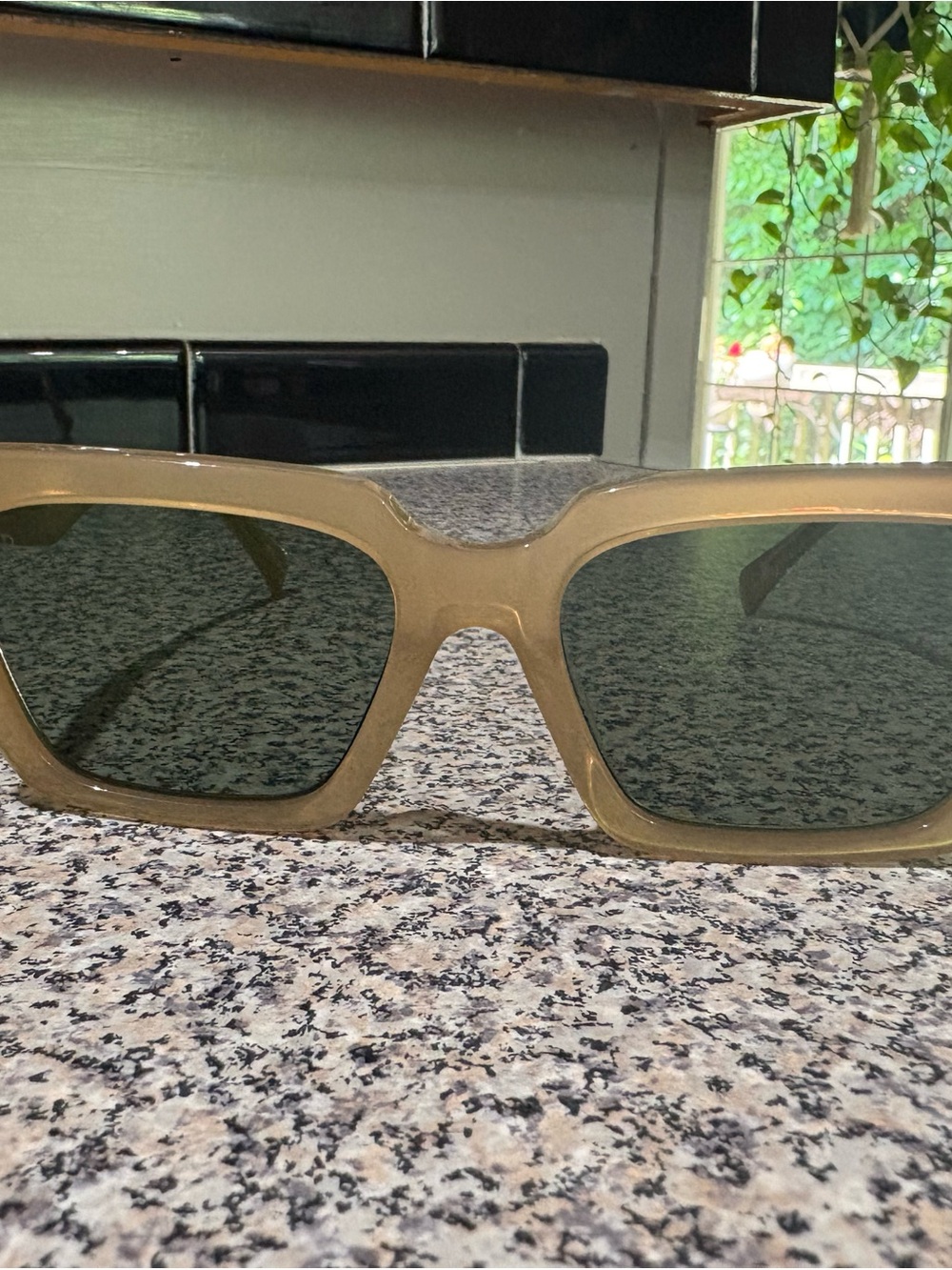 RAEN Keera Sunglasses Tan Frame Green Lens Square Oversized Fashion Designer - Picture 3 of 8